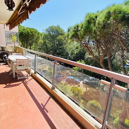 June Appartement 3 Chambres Pour 7 Pers. Apartman